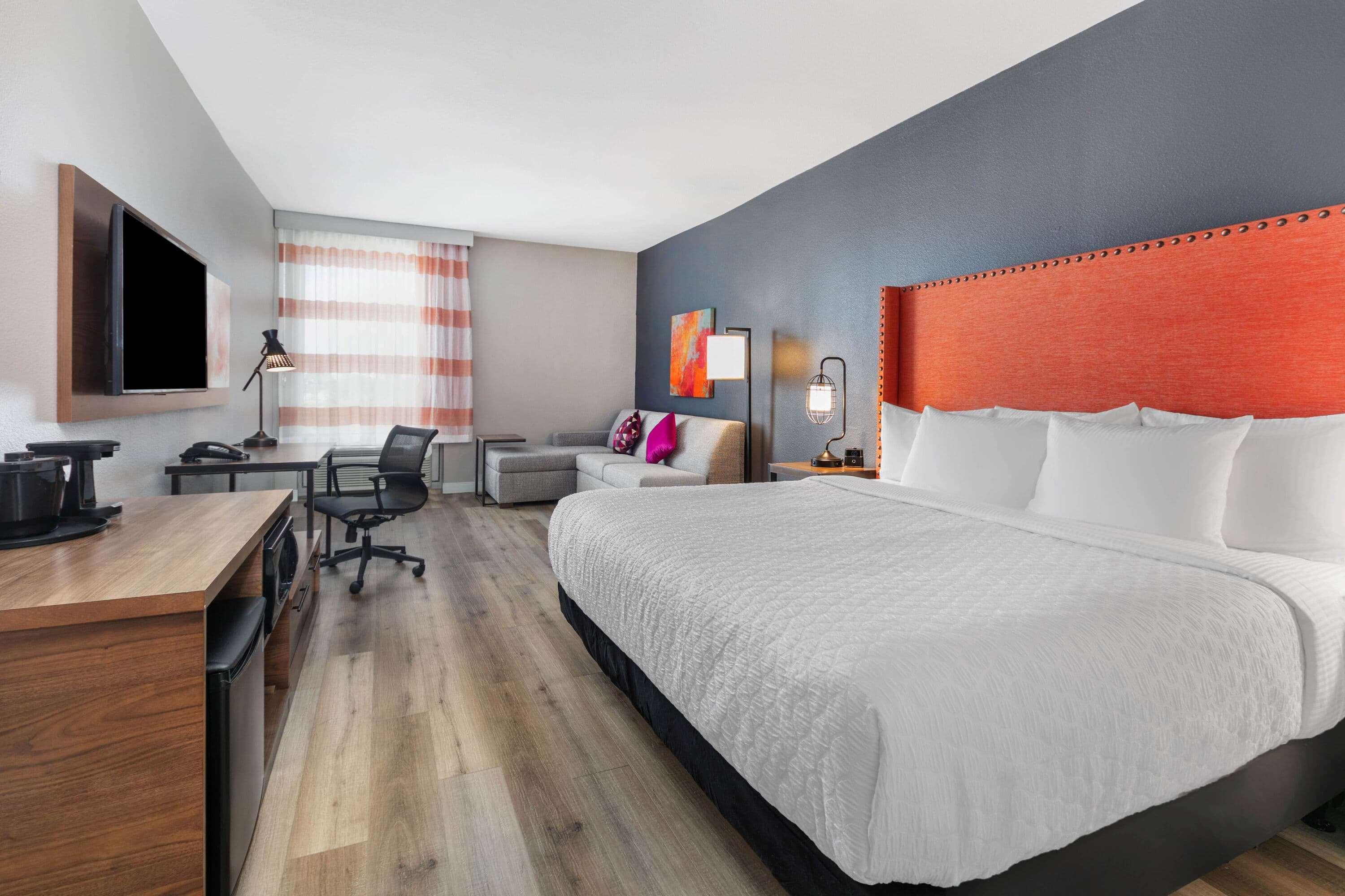 La Quinta Inn & Suites By Wyndham Lewisville Zewnętrze zdjęcie