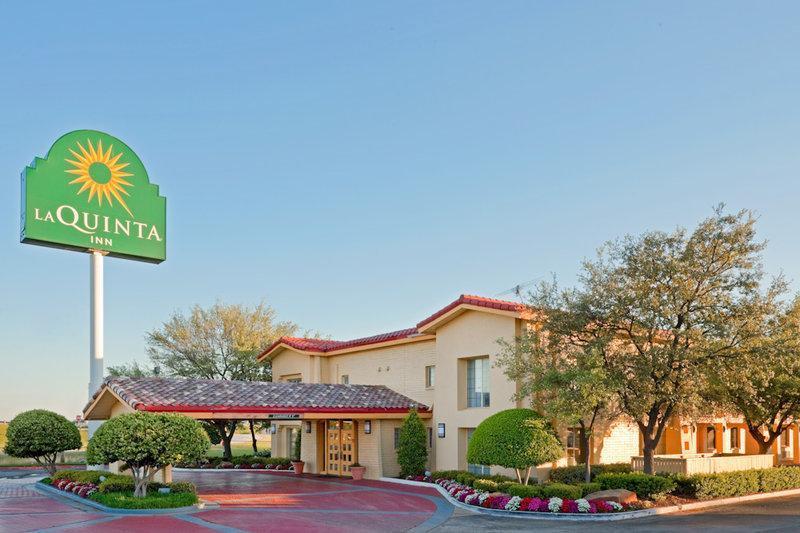 La Quinta Inn & Suites By Wyndham Lewisville Zewnętrze zdjęcie